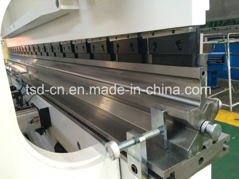 Гидравлический листогибочный пресс с ЧПУ / гибочный станок / фальцевальная машина (WE67K-250/4000)