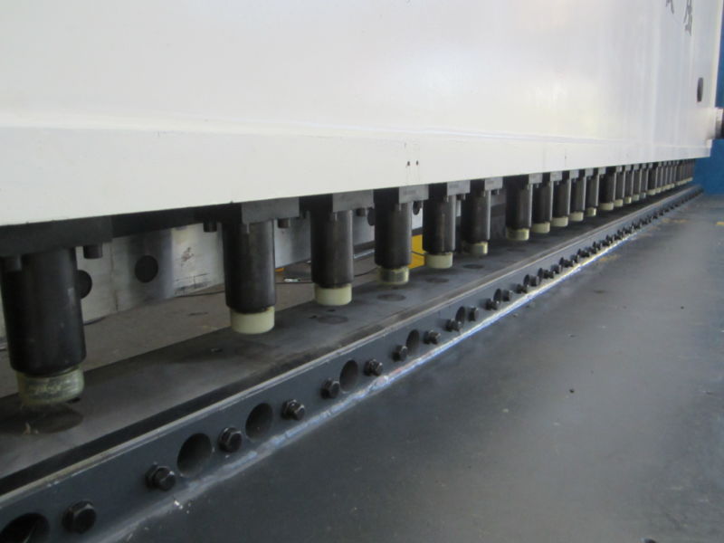 Гидравлические гильотинные ножницы для резки стальной пластины 6 м (QC11Y-8X6000)