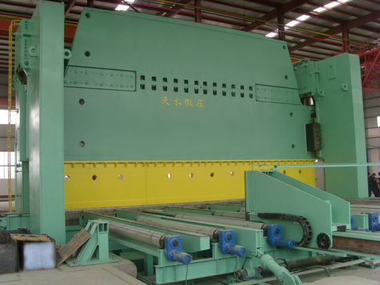 Пресс для формовки труб LSAW (TDY37K-3500/1120 × 13000)