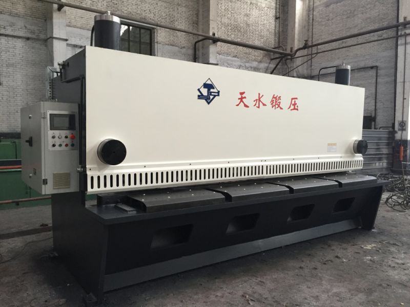 Гидравлические гильотинные ножницы / ножницы / металлорежущий станок (QC11Y-13X6000)